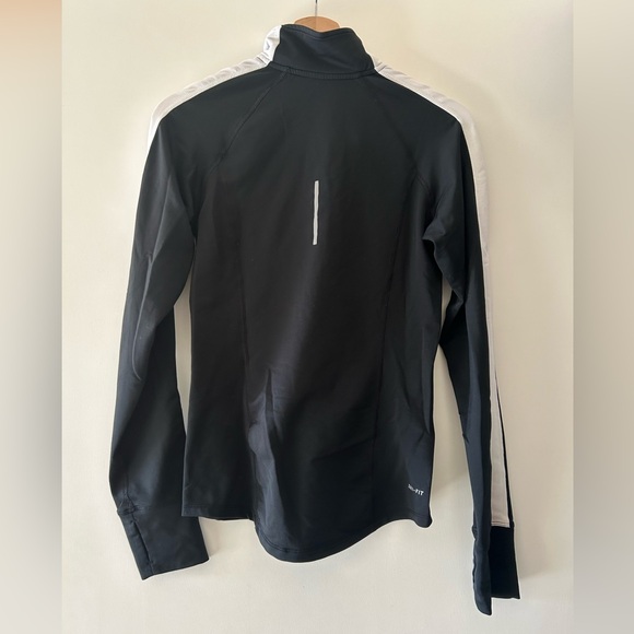 Nike Athletic Quarter Zip Top - Picture 2 of 3